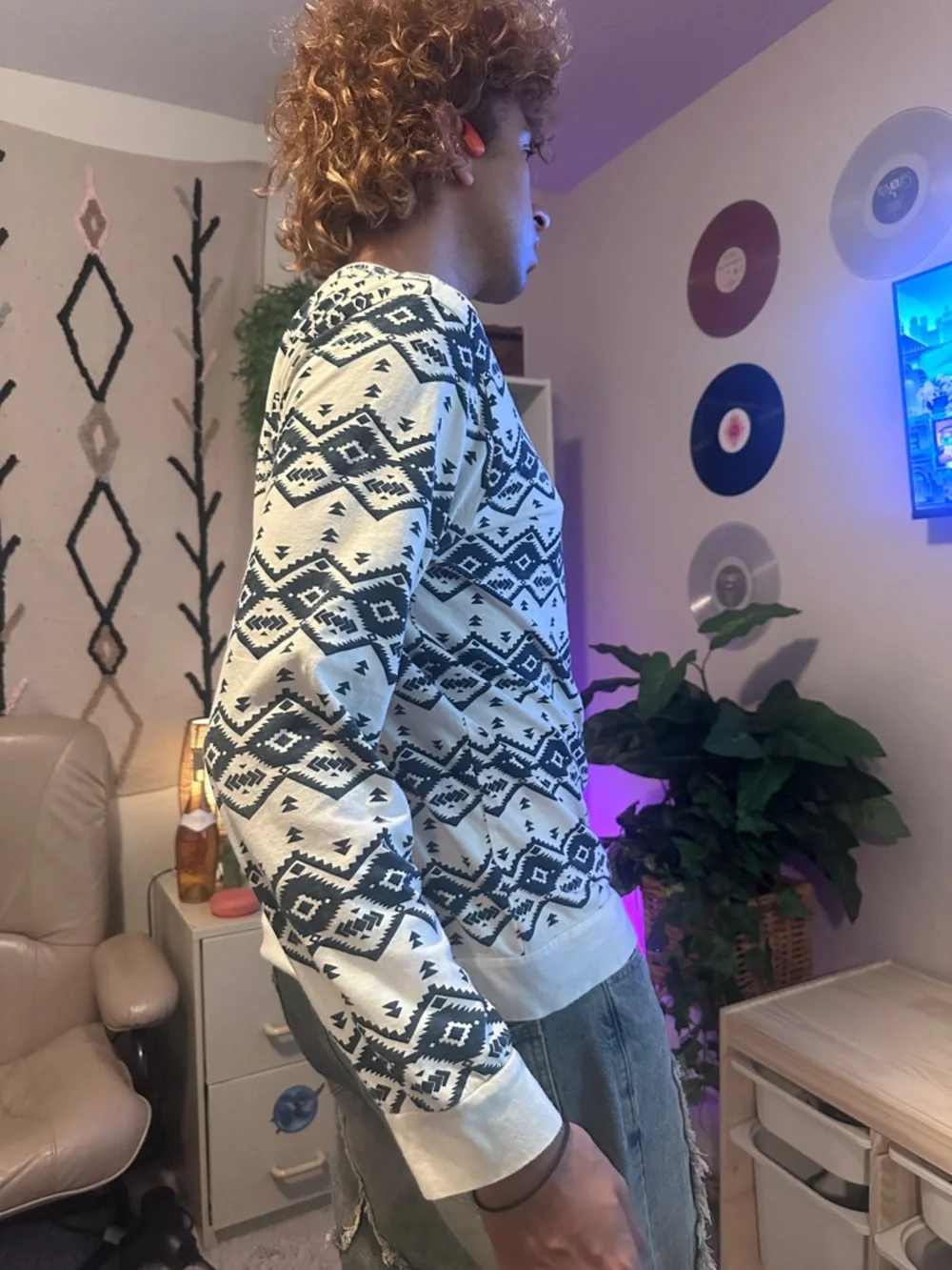 21men Cream and Dark Blue Aztec Crewneck Sweater - Picture 9 of 13